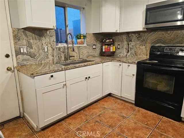 House For Sale in 2227, North Broadway, Santa Ana, California