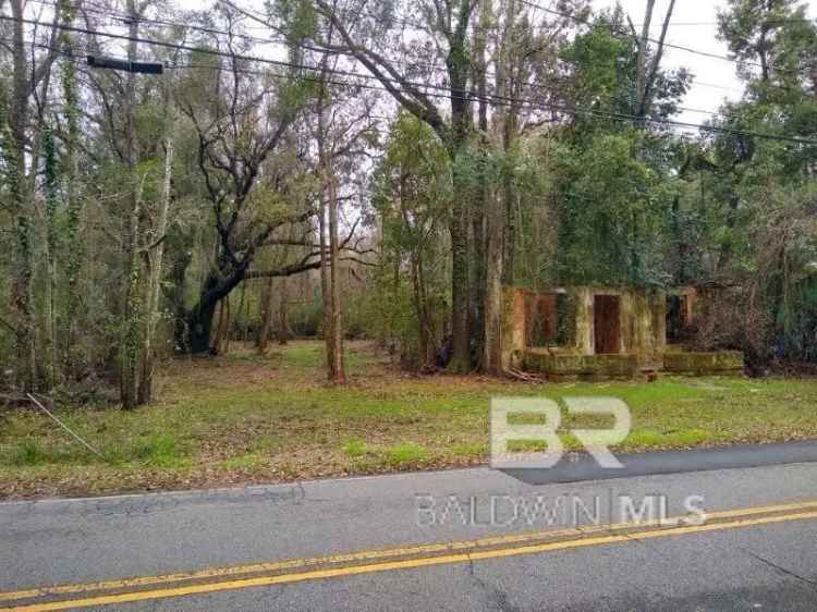 Buy Land in Fairhope with Easy Access to Downtown and Hospital