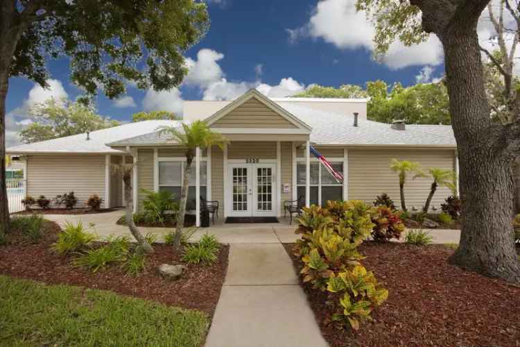 Rent Apartments with Beautiful Water Views in Melbourne FL