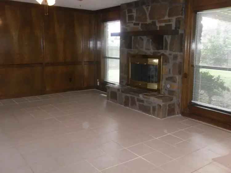 Rent Beautiful 3 Bedroom Home in Wolf Creek with Modern Updates