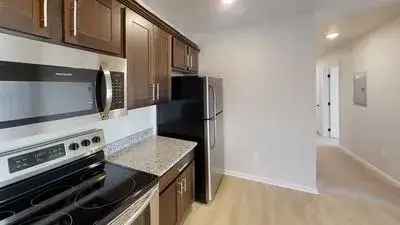 Rent Luxury Apartments Near Scotia-Glenville High School