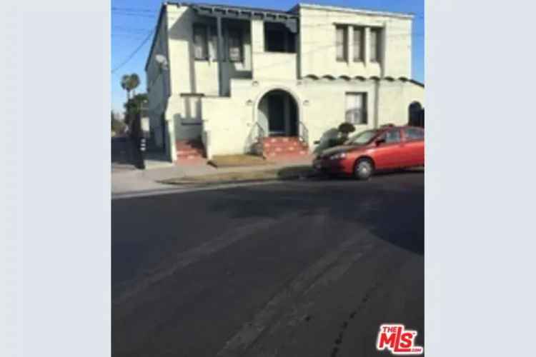 Buy 4Plex in Hottest Redeveloping Area Near Crenshaw Blvd