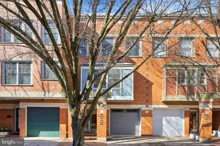 Buy townhouse in Washington Square West with garage and urban garden