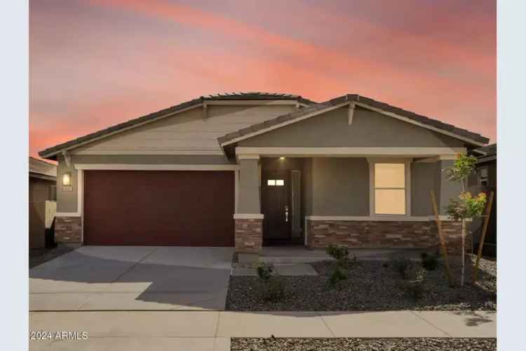 Brand new buy single story home with modern amenities near clubhouse