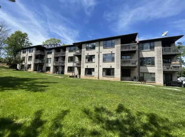 Rent Apartments with Garden in Woodbridge Featuring Spacious Units