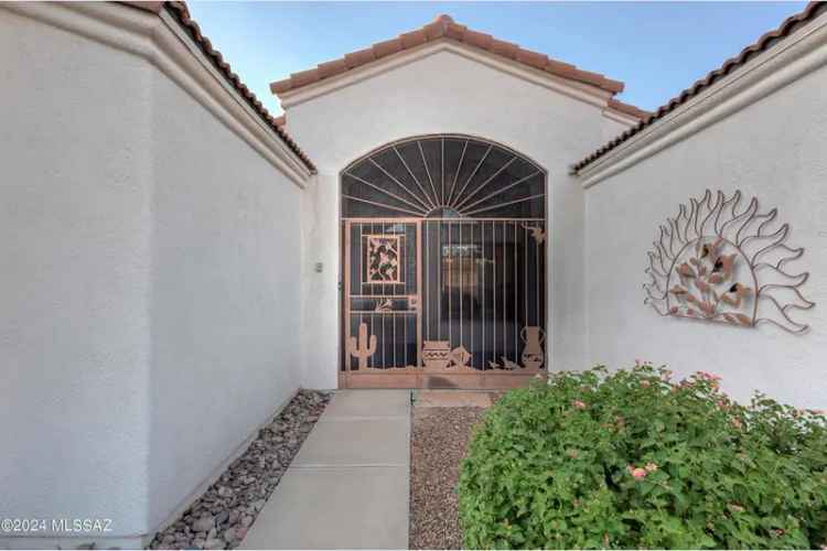 Buy Golf Course View Home in Green Valley with 2 Beds and 2 Baths