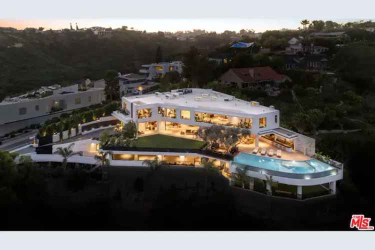 Buy Estate in Bel Air with 7 Bedrooms and Luxury Features