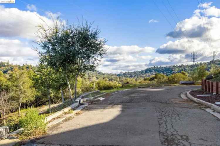 Land For Sale in 105, Barbara Road, Orinda, California