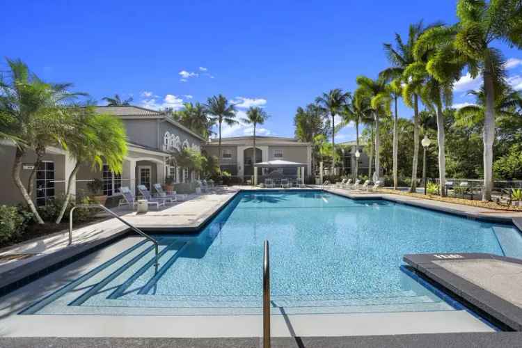 Rent Apartments at Marela with Amenities in Pembroke Pines