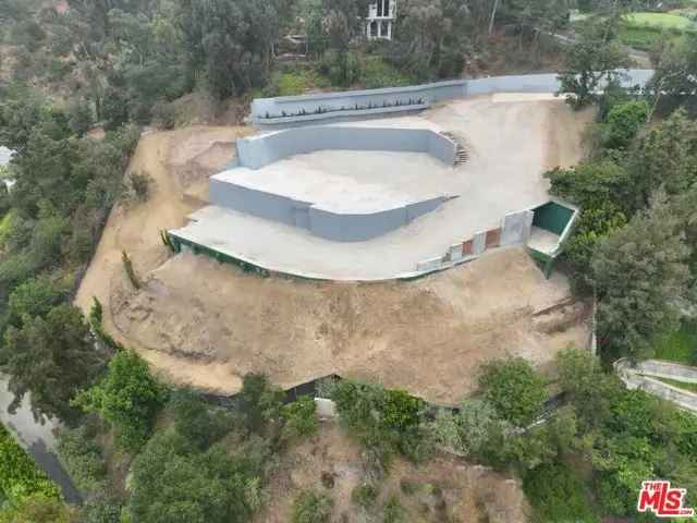 Land For Sale in 901, Strada Vecchia Road, Los Angeles, California