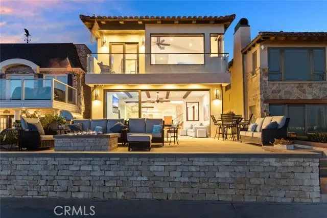 House For Sale in Newport Beach, California