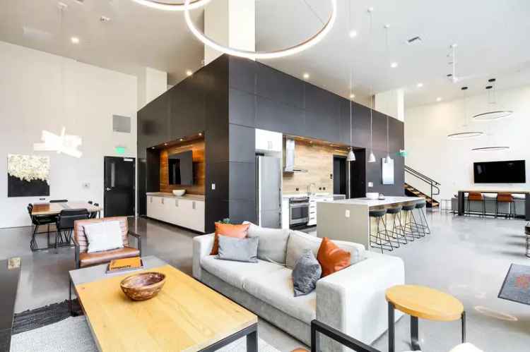 Rent Apartments in Redmond with Upscale Amenities