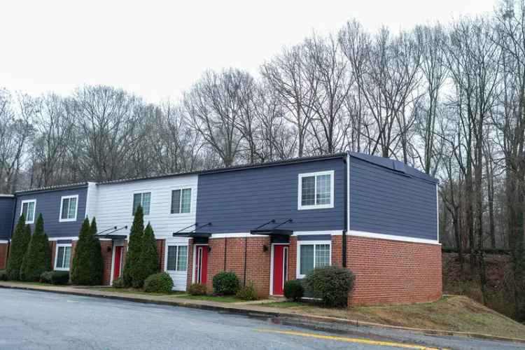 Rent Modern Apartments in Spartanburg with Pet-Friendly Amenities