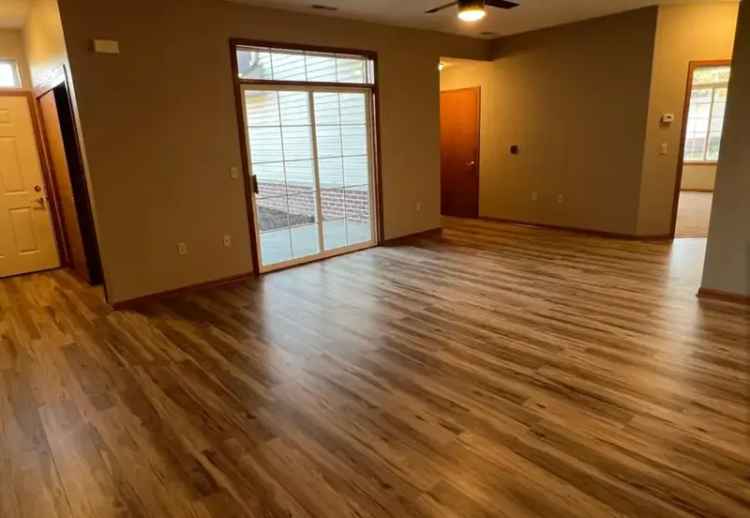 Condo for Rent in Lake County with 2 Full Baths and 2 Car Garage