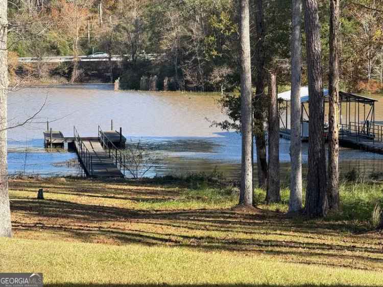 New Construction buy waterfront home Lake Eufaula with spacious features