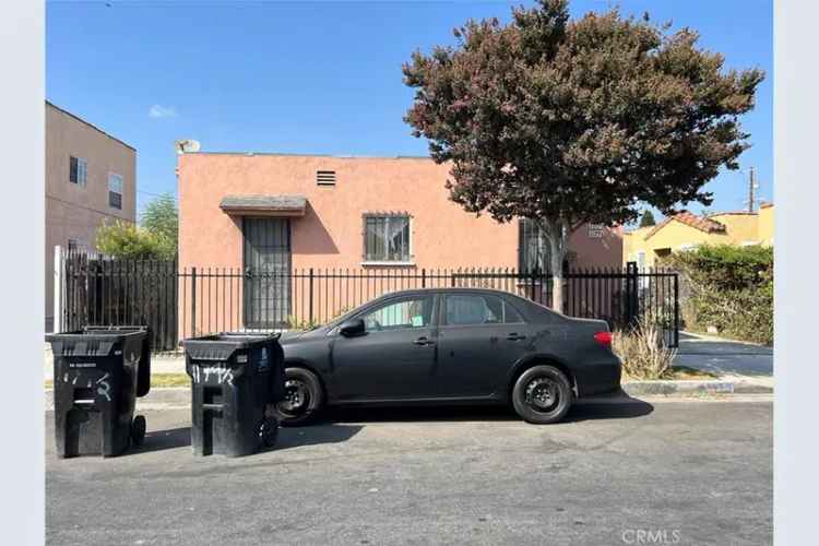 Rent beautiful triplex near USC's Campus