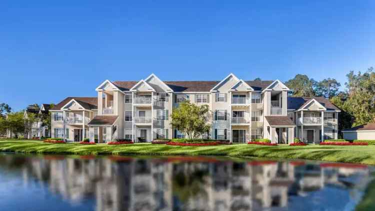 Rent Apartments in Gated Community in Florida with Resort Style Features