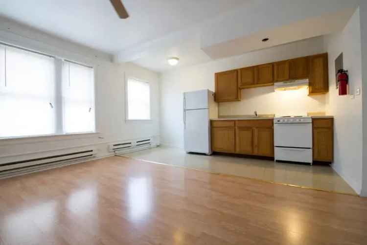 Apartments for Rent in Oak Park with Great Amenities and Pet Friendly Options