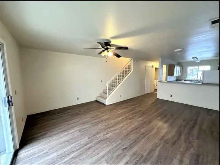 Rent Apartments at Foothill Manor Townhomes North Chico Offering Modern Comfort