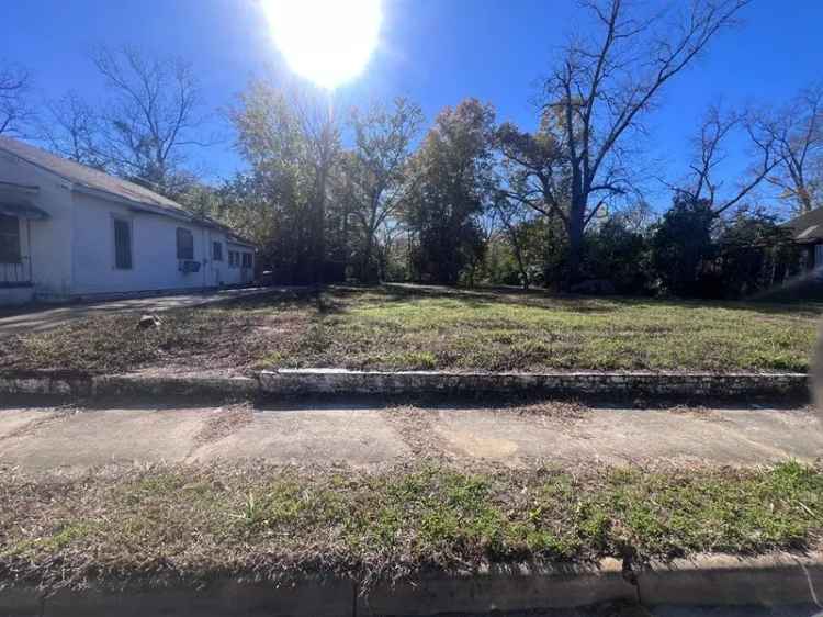 Buy Residential Lot in Northeast Dothan AL with Utilities and Driveway