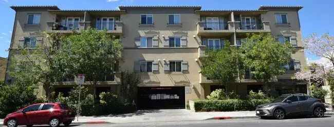 Rent Apartment in Ventura Canyon Avenue