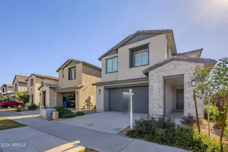 House For Sale in Mesa, Arizona