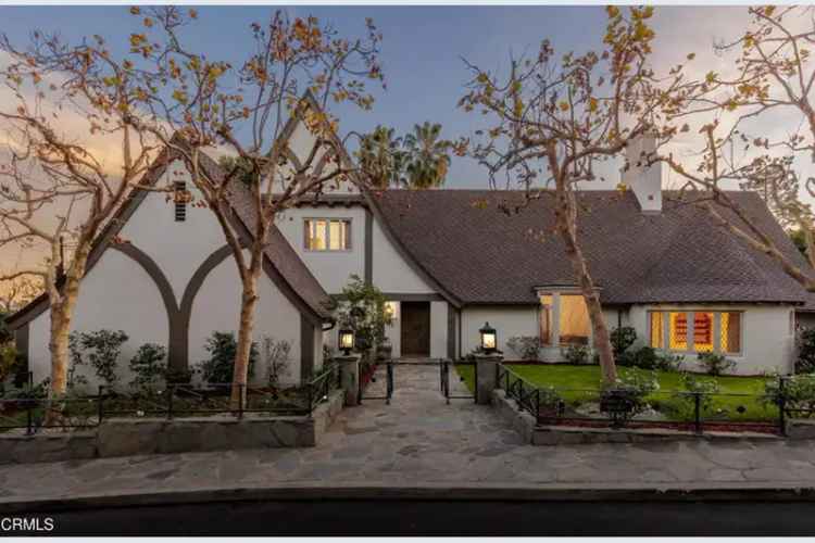 Buy Cottage in Pasadena with Historic Charm and Modern Convenience