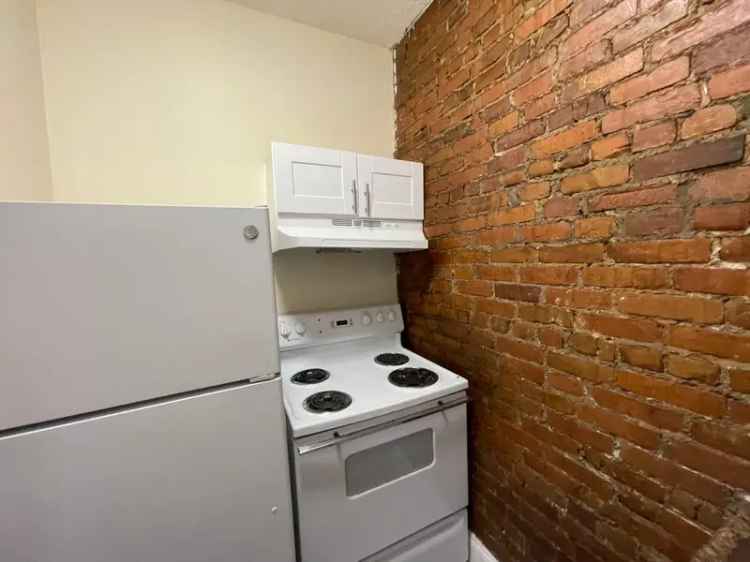 Rent 2 Bedroom Apartment in Huntington Area with Exposed Brick and Hardwood Floors