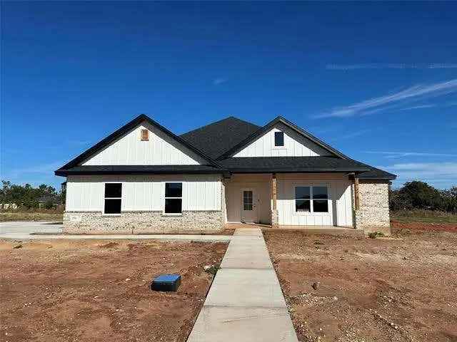 Buy Custom Home with 4 Bedrooms in Holloway Farms Community