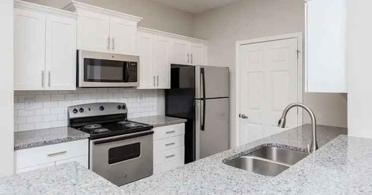 Rent Apartment in Suwanee GA with Luxurious Features and Amenities