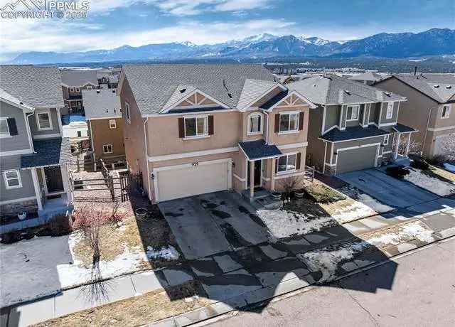 Buy Land in Colorado Springs with Beautiful Mountain Views and 5 Bedrooms