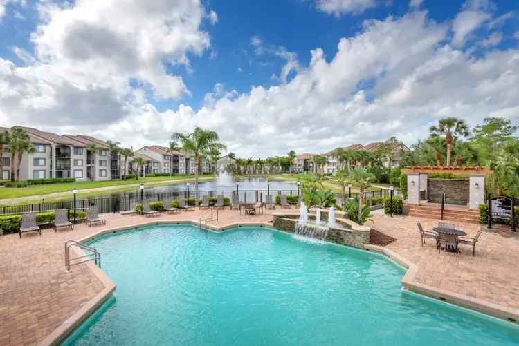 Rent Luxury 1 to 3 Bedroom Apartments in Naples Florida with Amenities