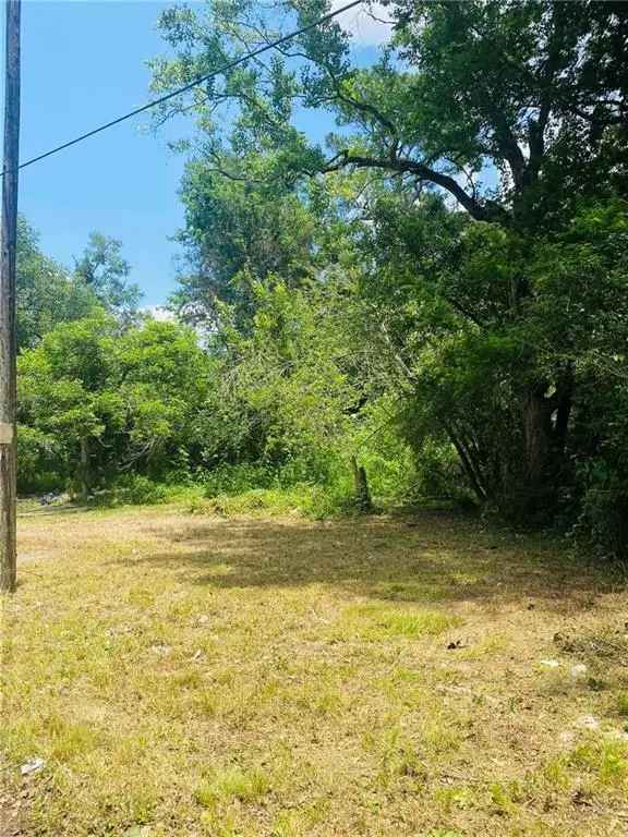 Vacant Corner Lot for Sale in Tranquil Rural Setting