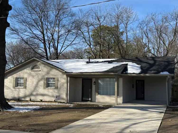 House For Sale in 703, McAuley Circle, West Memphis, Arkansas