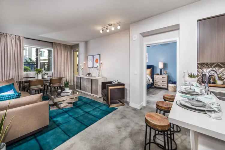 Rent Apartments with Resort-Style Amenities in Huntington Beach