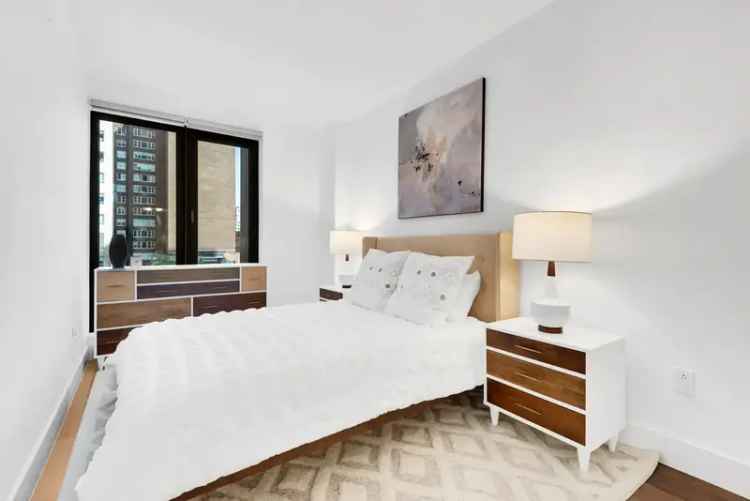 Rent Apartment Unit with Modern Features in Murray Hill