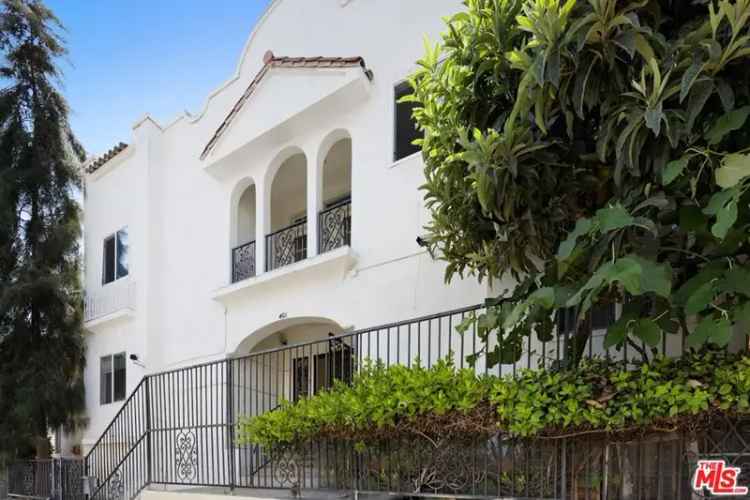 Buy multi family complex in Downtown LA with rental upside and amenities