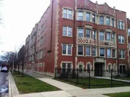 Rent Apartments in South Shore Chicago with Great Amenities Near Rainbow Park