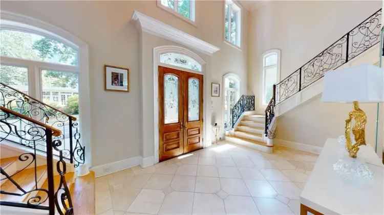 Buy House in Old Spring Hill with Gorgeous Architecture and Spacious Layout