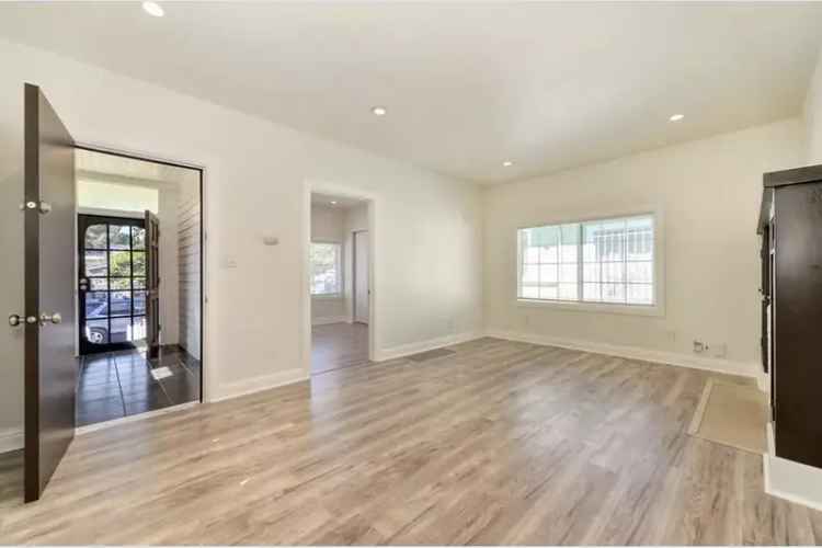 House For Sale in 2084, Harrington Avenue, Oakland, California