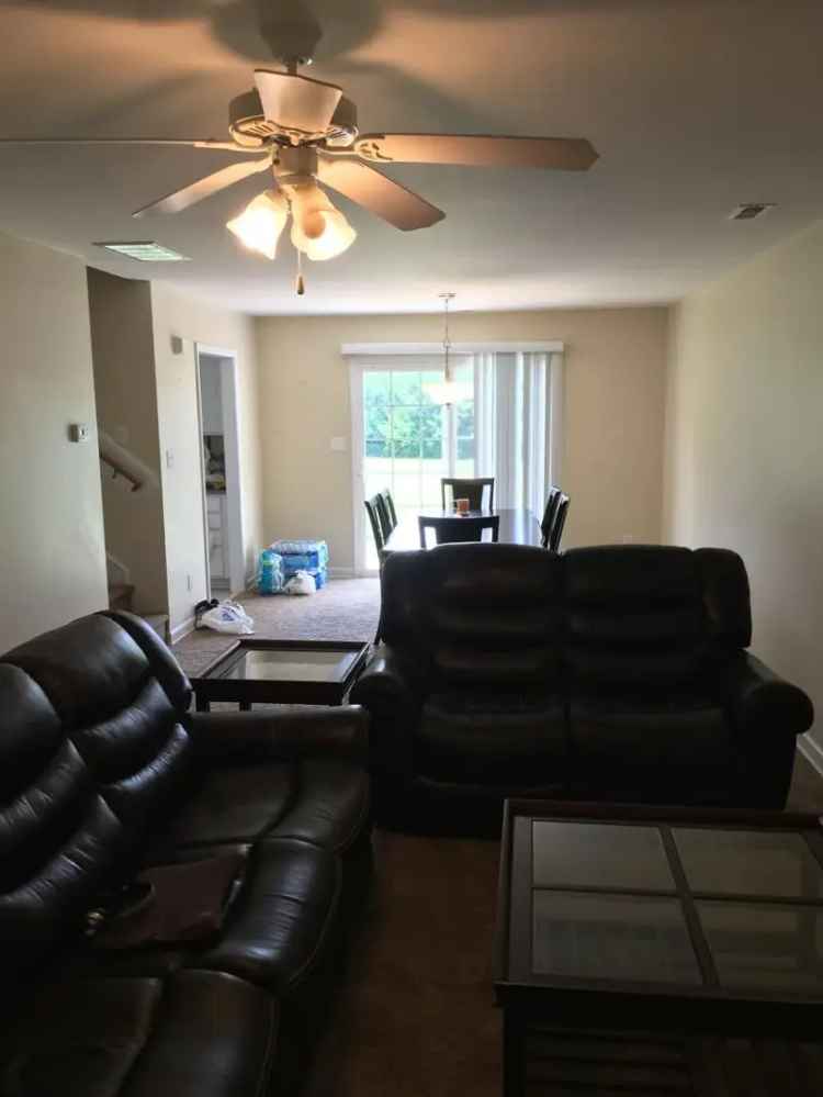 Rent Furnished Townhouse Near Campbell University with 3 Bedrooms