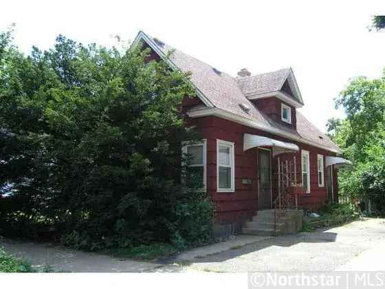 Rent Spacious 6 Bedroom House Near University of Minnesota