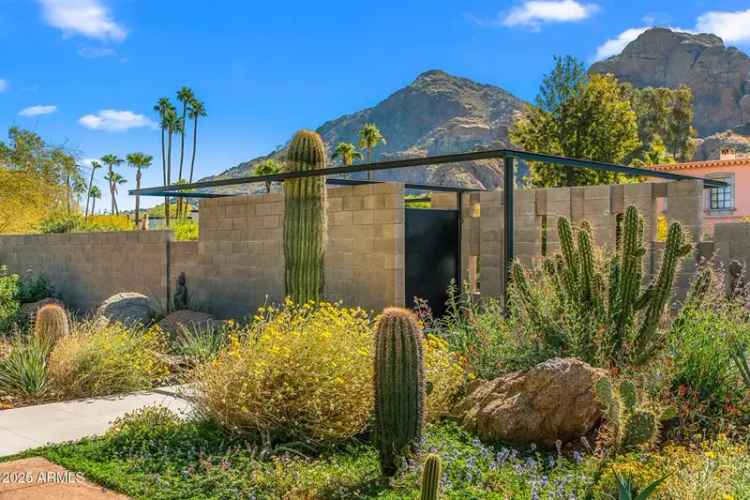 Buy House in Camelback Mountain with Stunning Features and Design