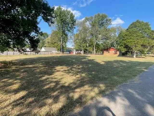 Land For Sale in 72, Warren Street, Rogersville, Alabama