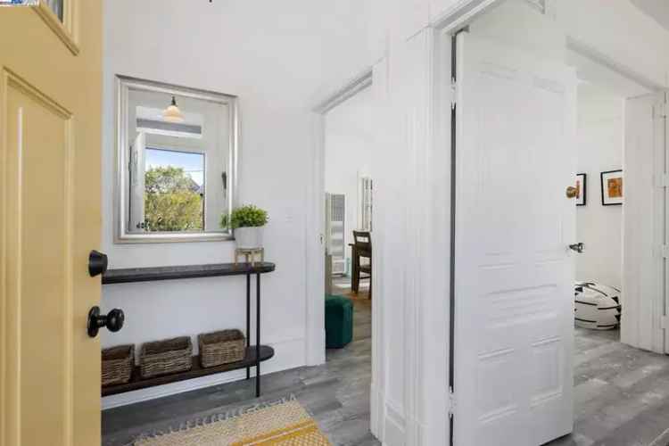 Rent Victorian duplex in NOBE with unique remodeled features