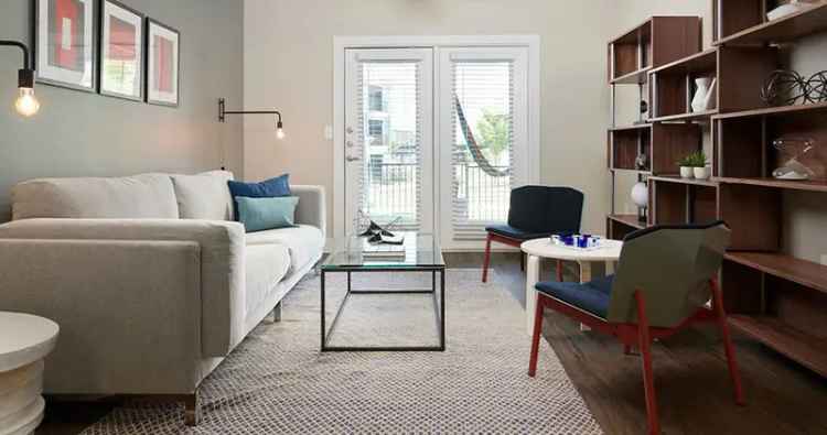 Rent Apartments in Georgetown with Upscale Design and Amenities