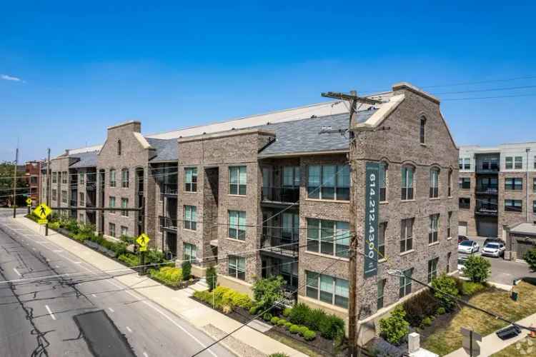 Rent Apartments in Iron Works at Jeffrey Park with Modern Amenities