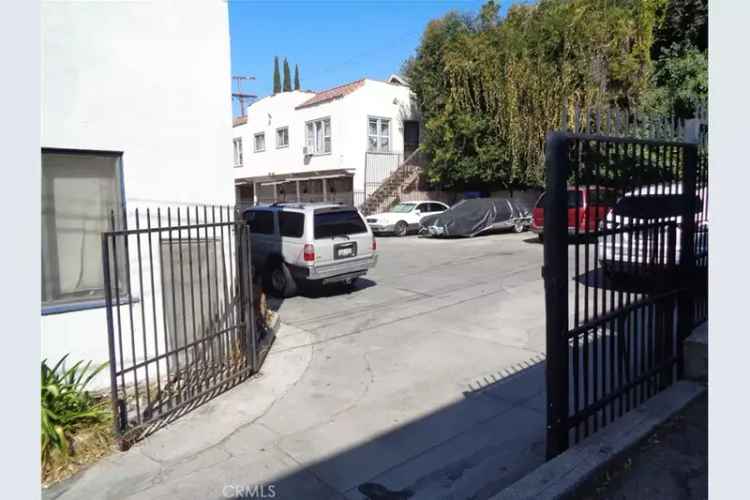 Investment Buy 4 Plex in Los Angeles with Growth Potential