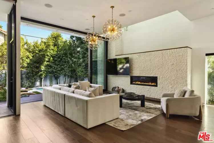 Buy modern residence in West Hollywood with rooftop deck and luxury features