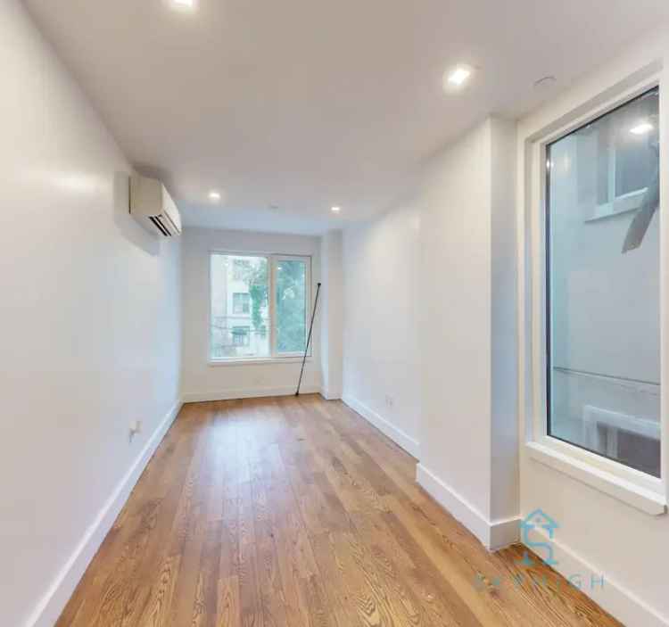 Rent Apartment Unit in Midwood with Modern Amenities and No Fee